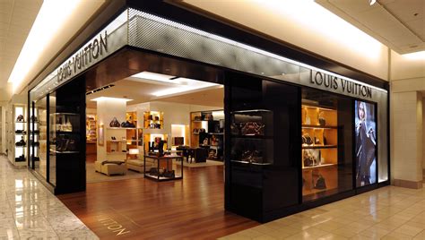 louis vuitton chicago|louis vuitton downtown chicago.